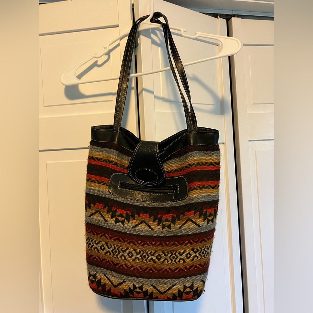 women’s aztec style purse